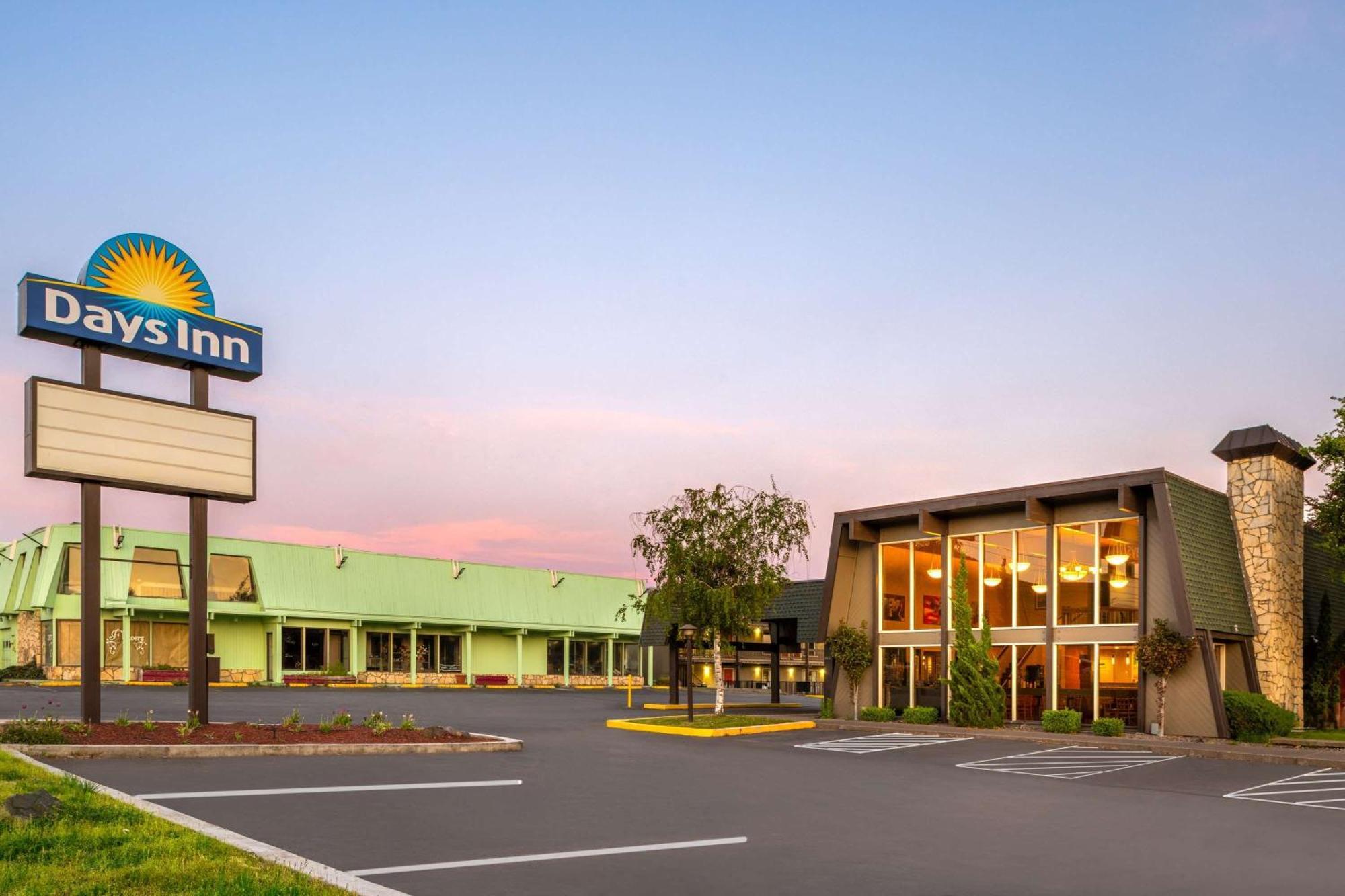 克拉马斯福尔斯戴斯酒店 外观 照片
